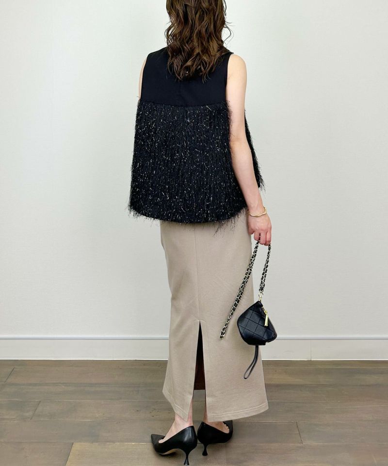 model：H164　着用サイズ：M　モカ