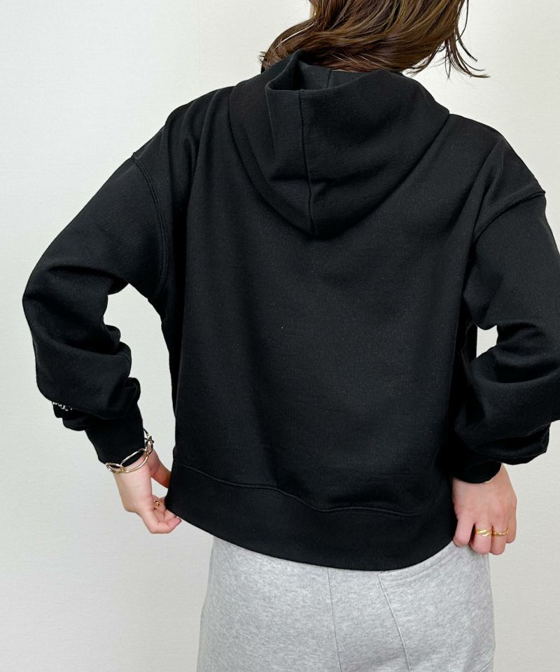 model：H164　着用サイズ：M　ブラック