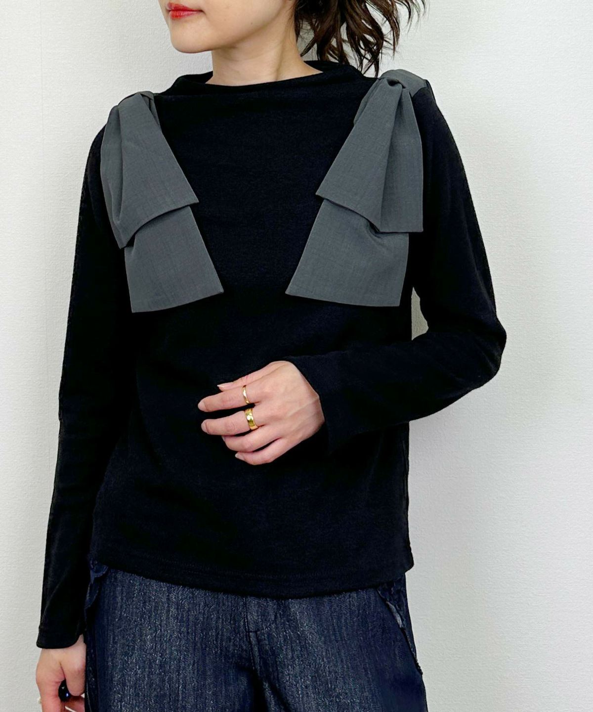 model：H164　着用サイズ：M　ブラック