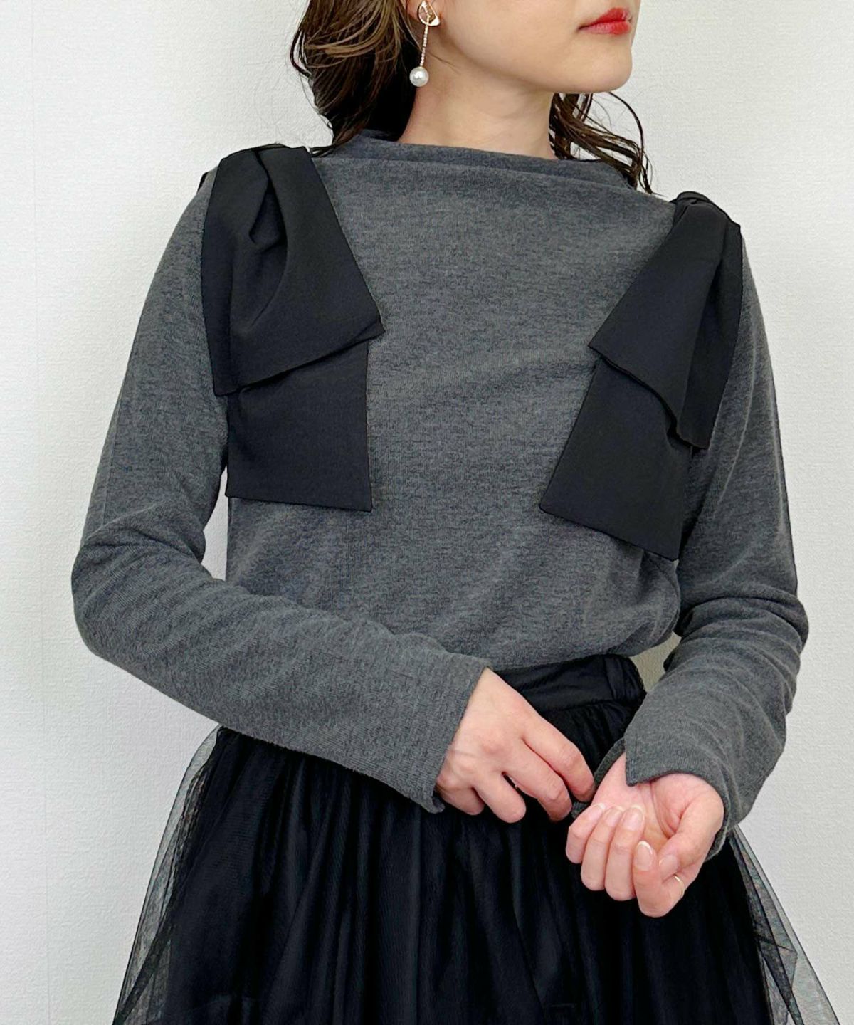 model：H164　着用サイズ：M　チャコールグレー