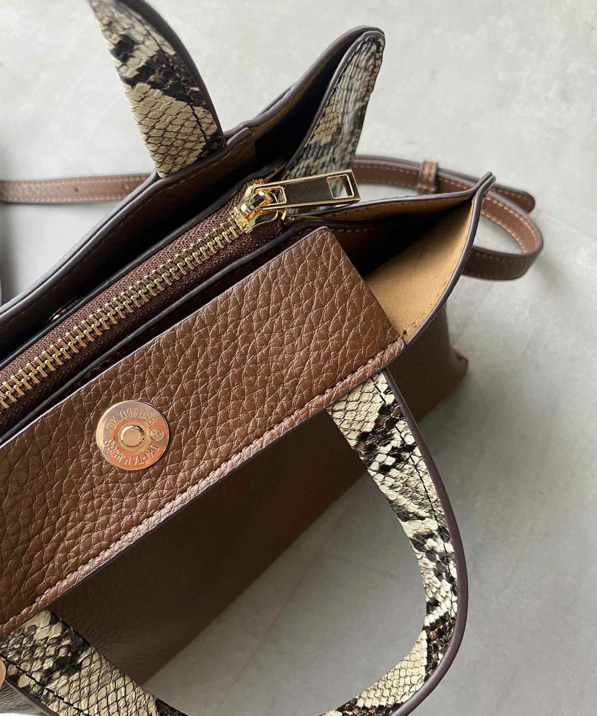 前後あおりポケット マグネット付き