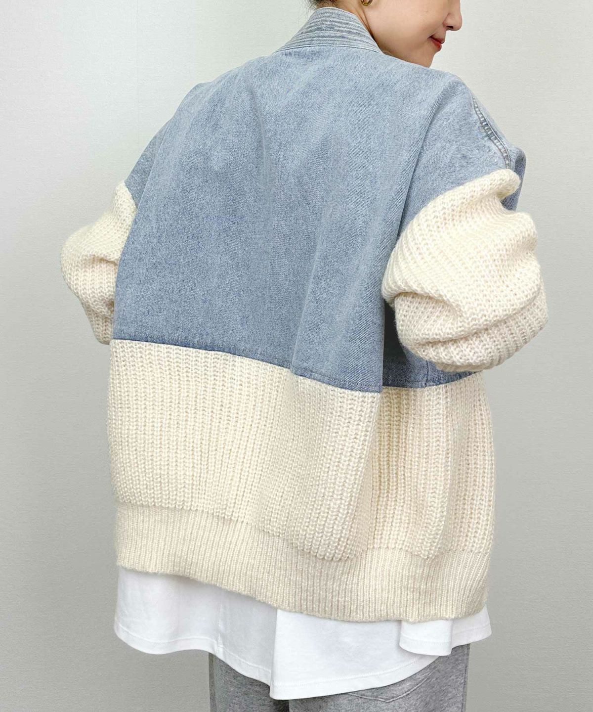 model：H164　着用サイズ：M　オフホワイト