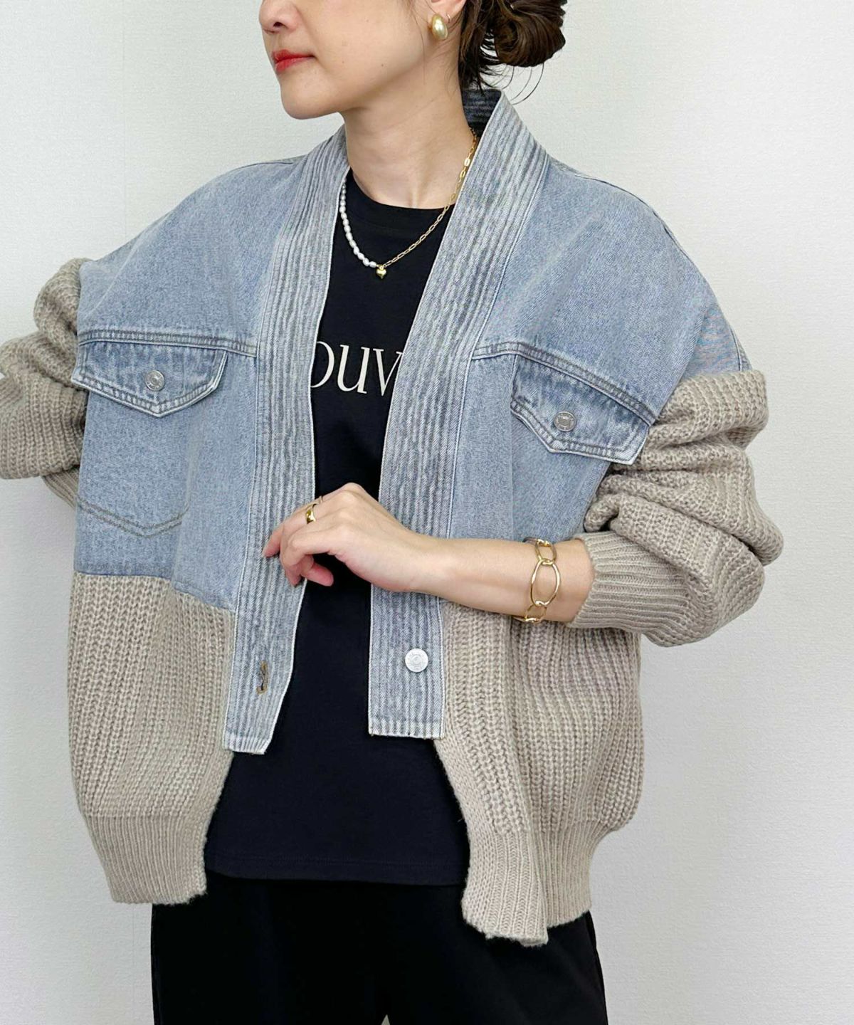 model：H164　着用サイズ：M　グレイッシュベージュ