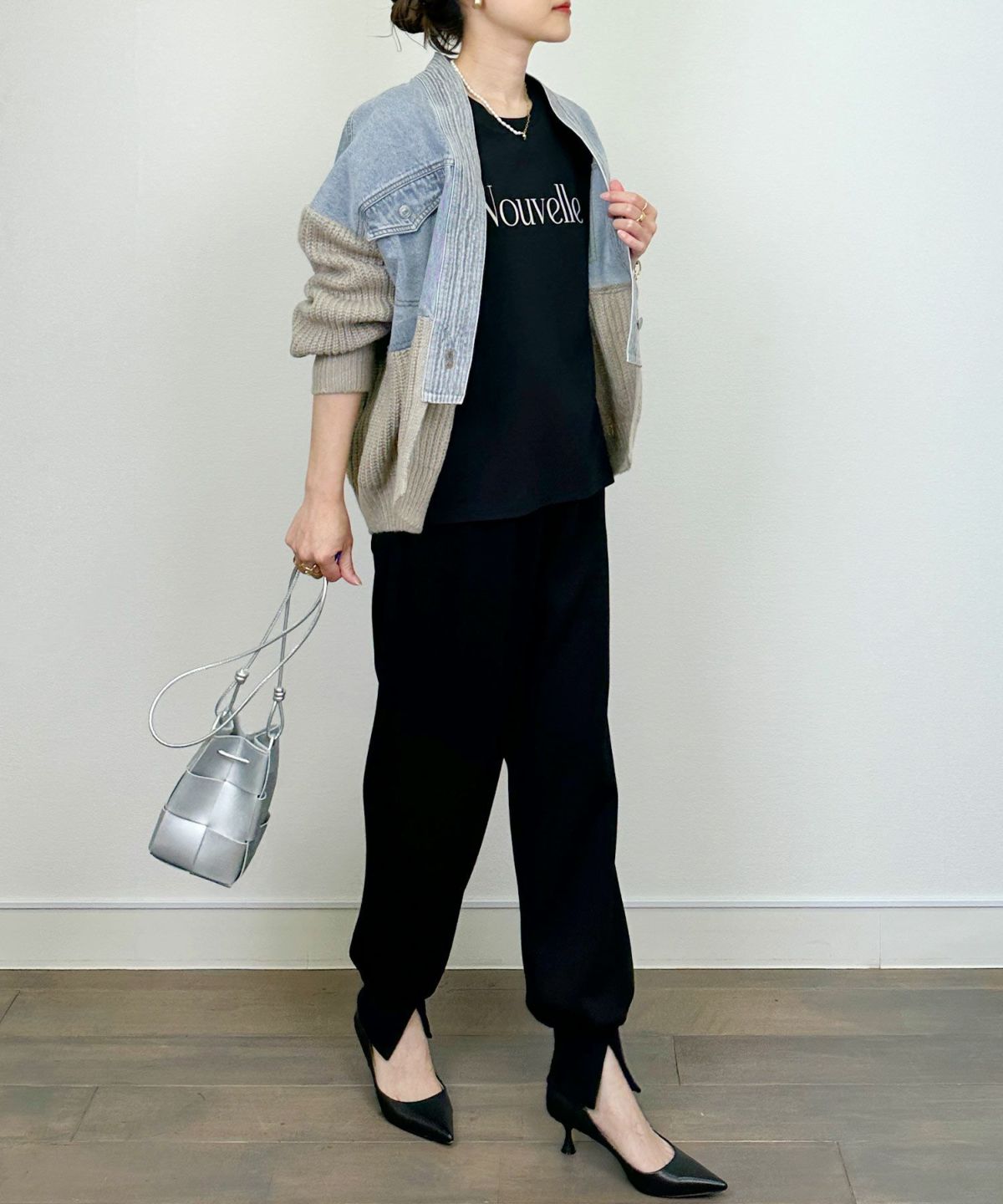 model：H164　着用サイズ：M　グレイッシュベージュ