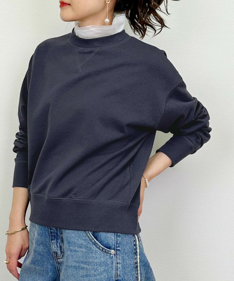 model：H164　着用サイズ：M　ネイビー