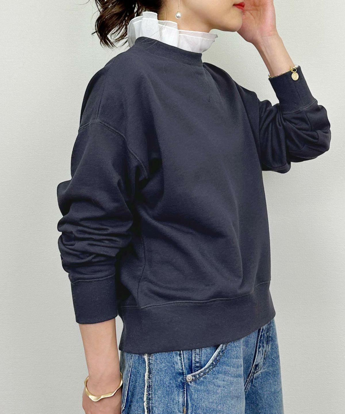 model：H164　着用サイズ：M　ネイビー