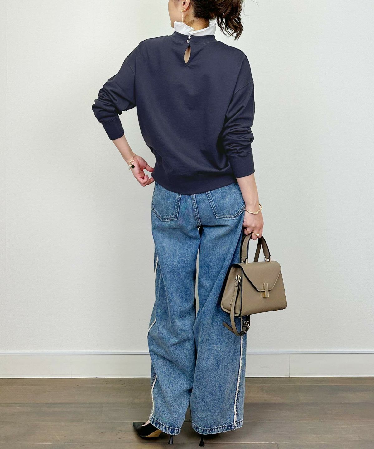 model：H164　着用サイズ：M　ネイビー