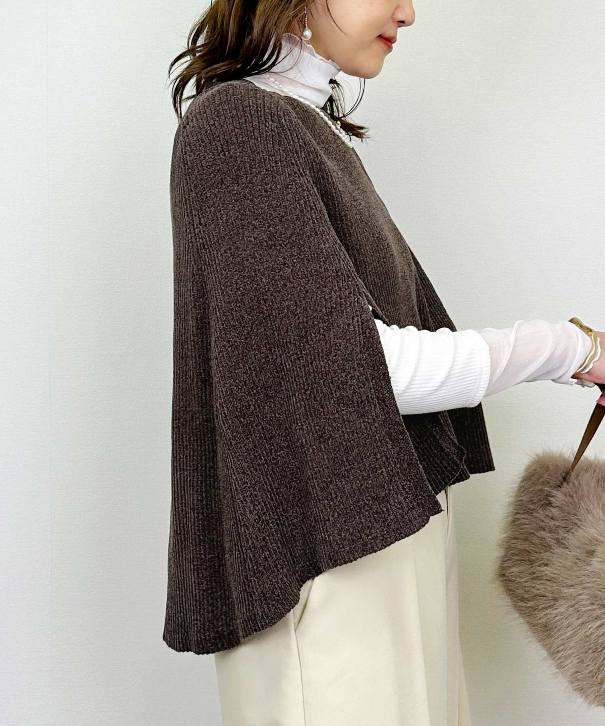 model：H164　着用サイズ：M　ダークブラウン