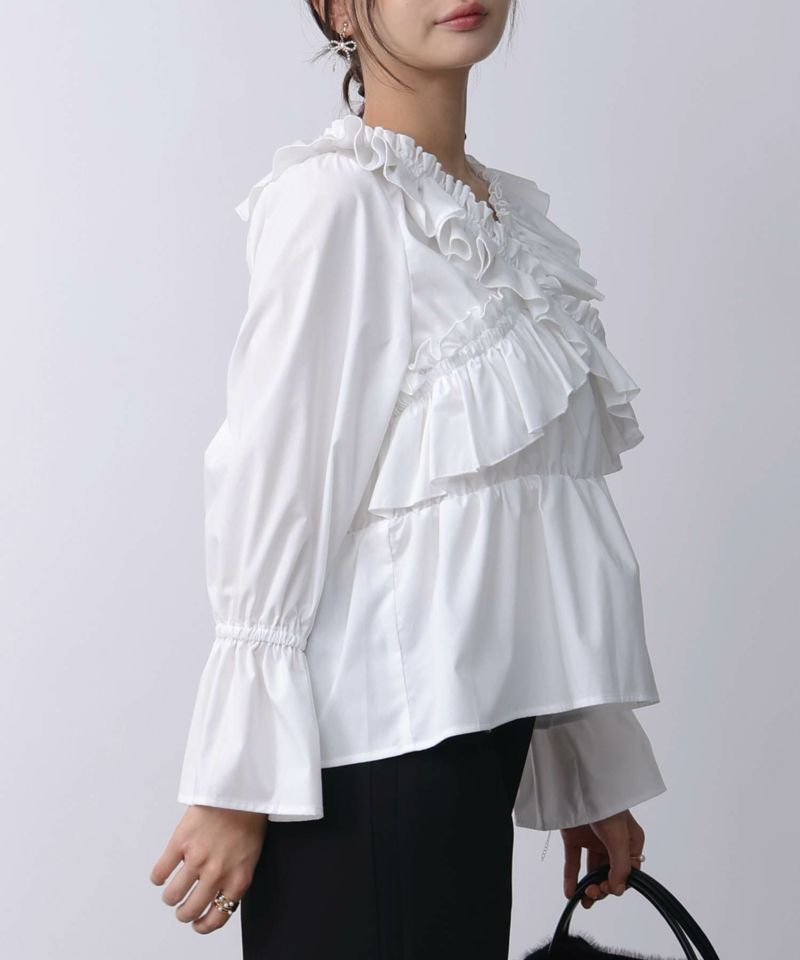 model：H160　着用サイズ：M