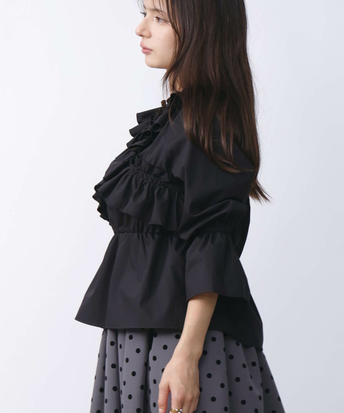 model：H160　着用サイズ：M