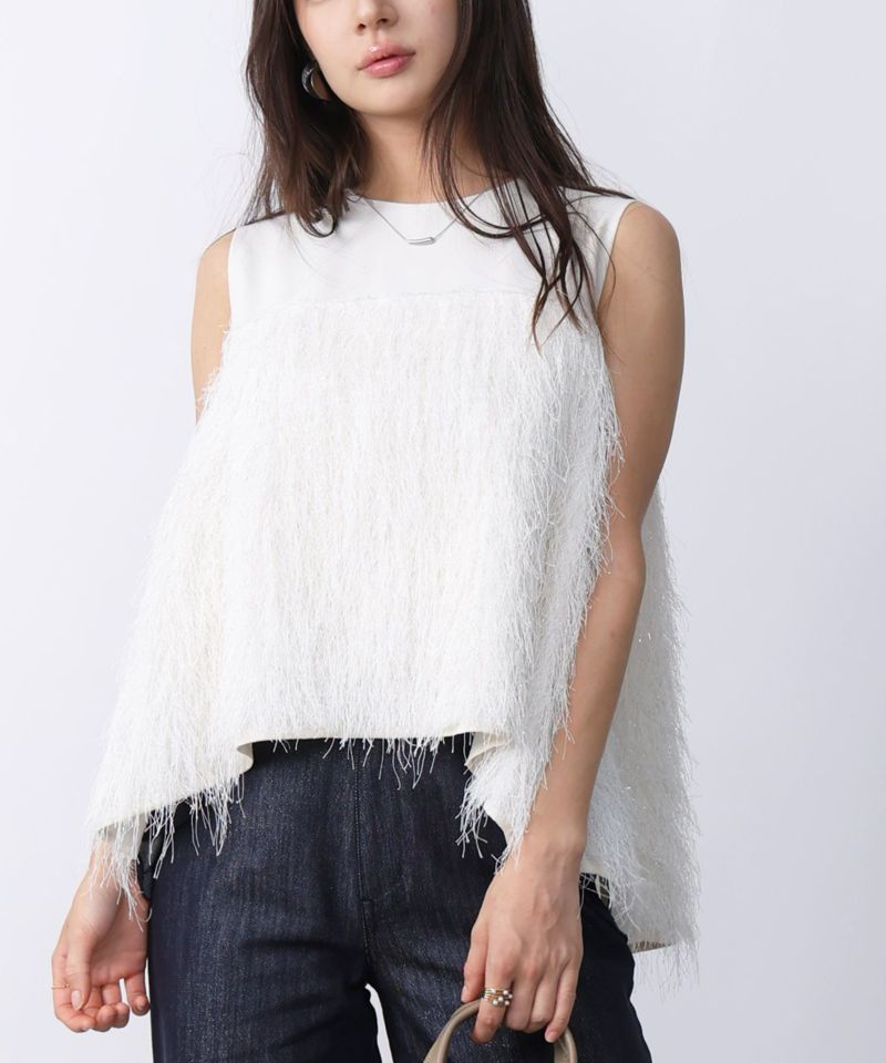 model：H160　着用サイズ：M　アイボリー