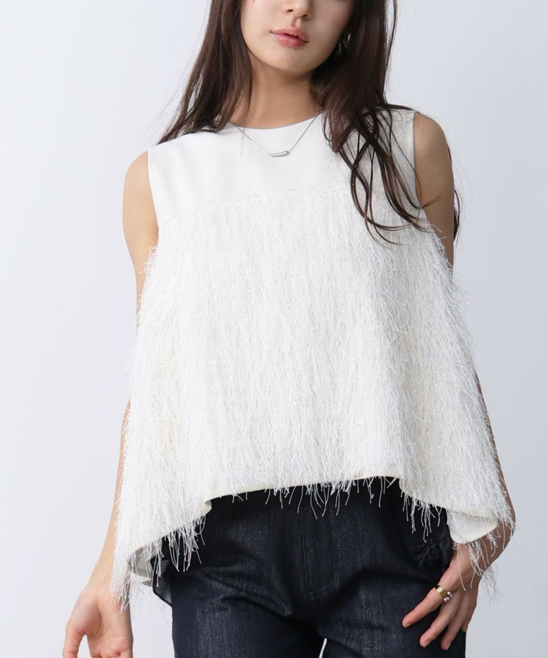 model：H160　着用サイズ：M　アイボリー