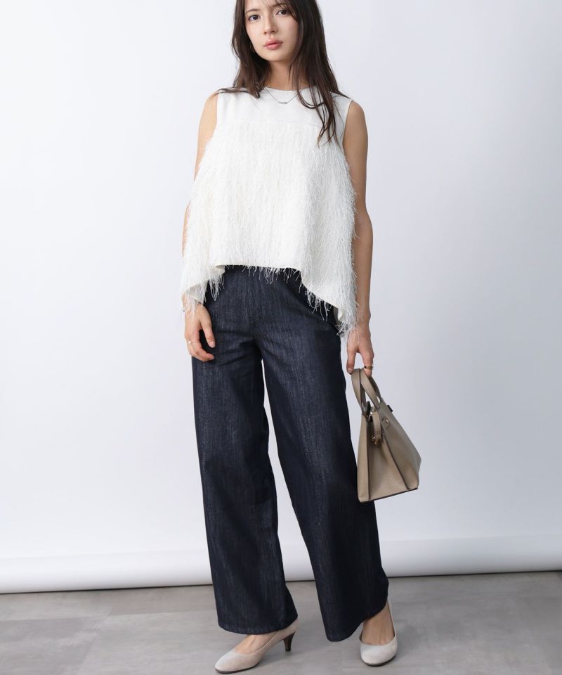 model：H160　着用サイズ：M　アイボリー