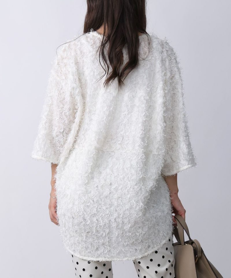 model：H160　着用サイズ：M　オフホワイト