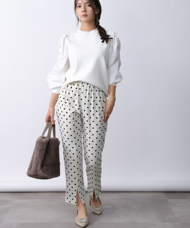 model：H160　着用サイズ：M　オフホワイト