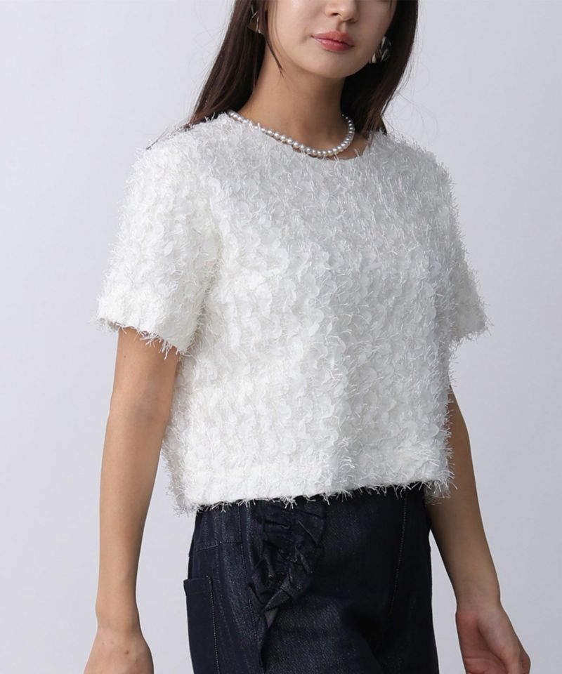 model：H160　着用サイズ：M　オフホワイト