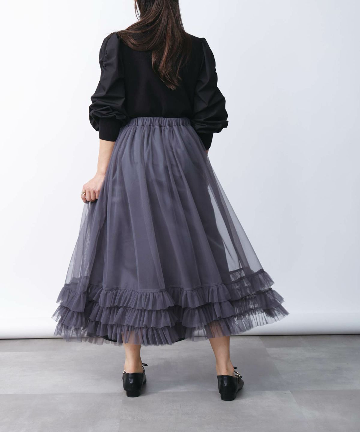 model：H160　着用サイズ：M　グレー