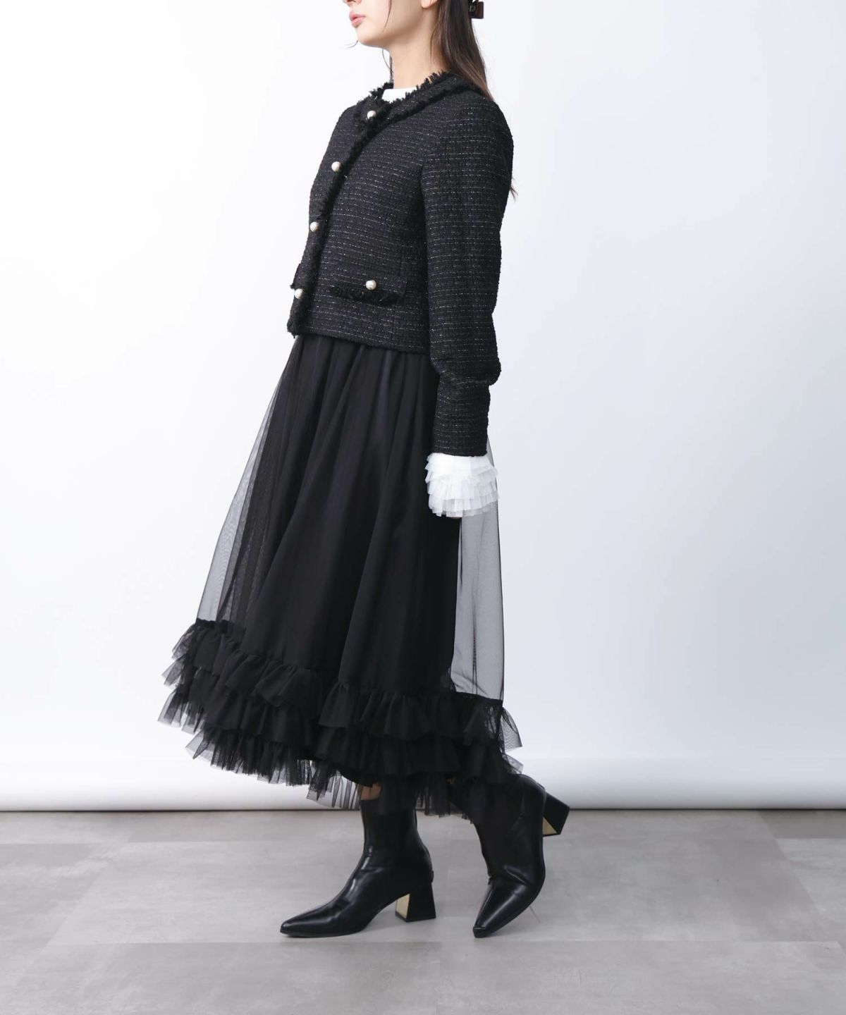 model：H160　着用サイズ：M　ブラック