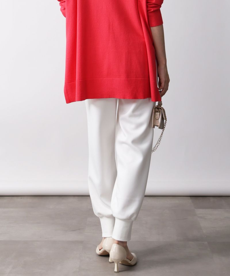 model：H171　着用サイズ：M　オフホワイト