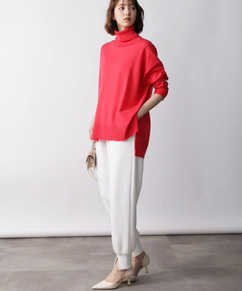 model：H171　着用サイズ：M　オフホワイト