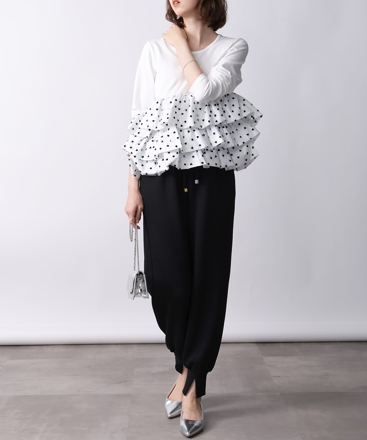 model：H171　着用サイズ：M　ブラック