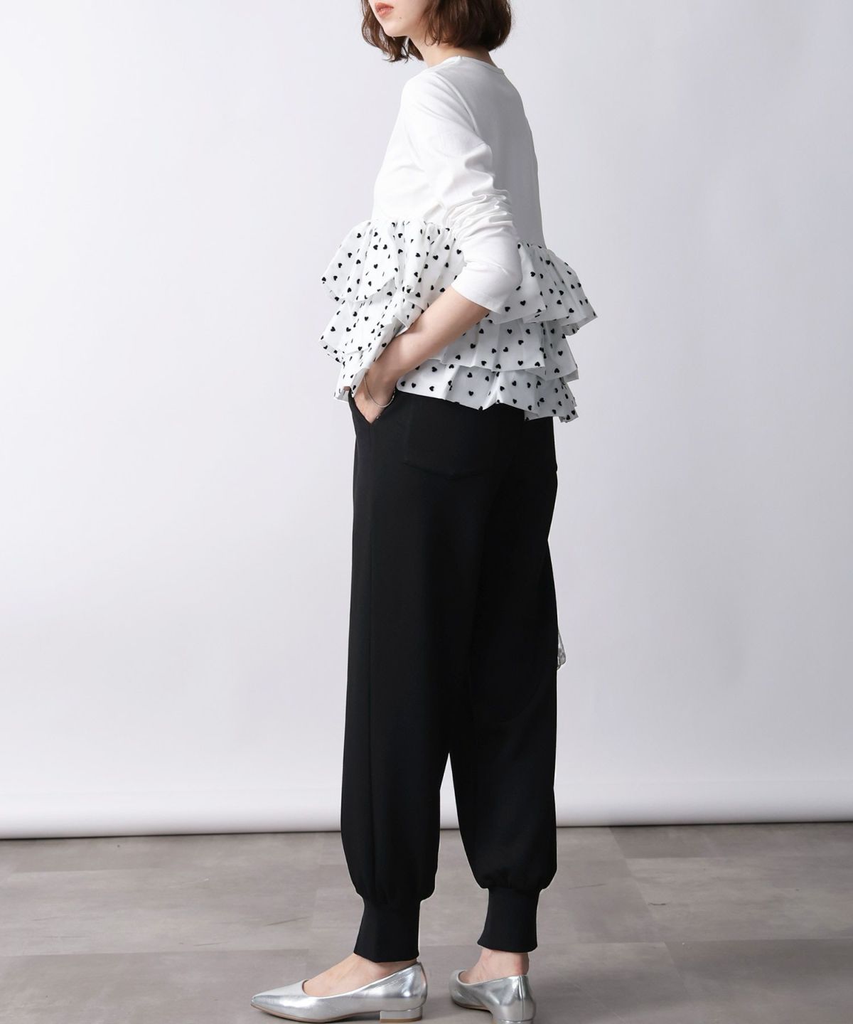 model：H171　着用サイズ：M　ブラック