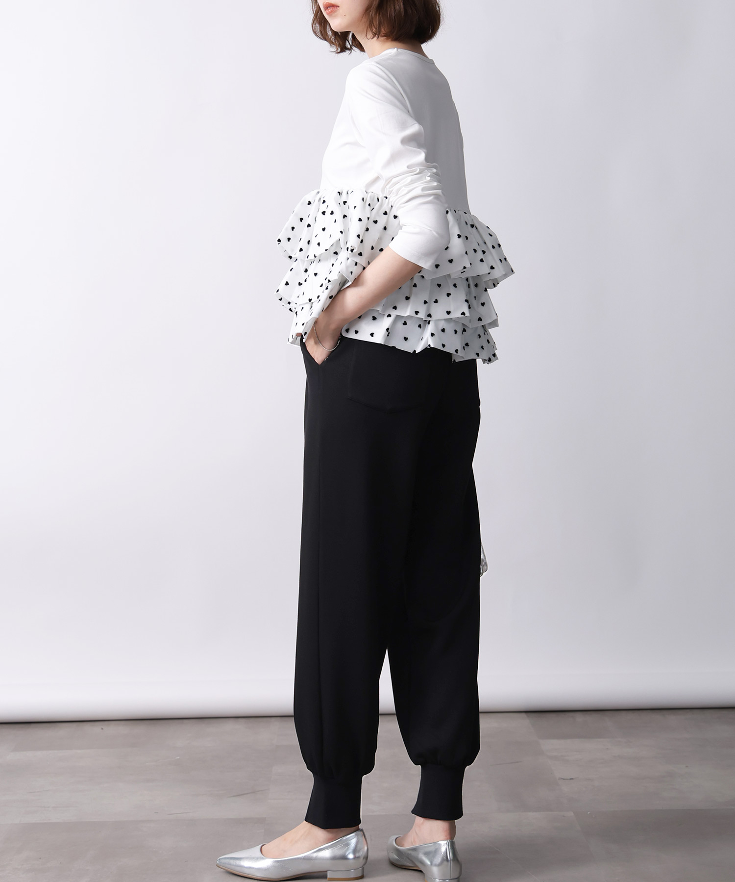 model：H171　着用サイズ：M　ブラック