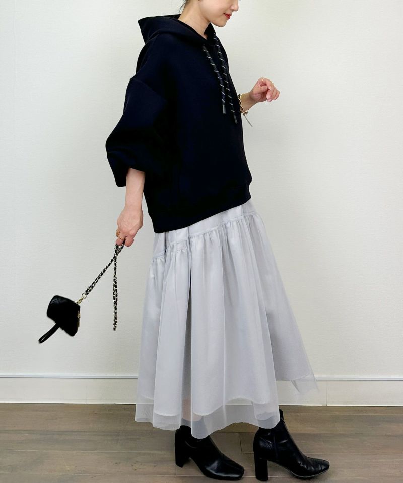 model：H164　着用サイズ：M　ブラック