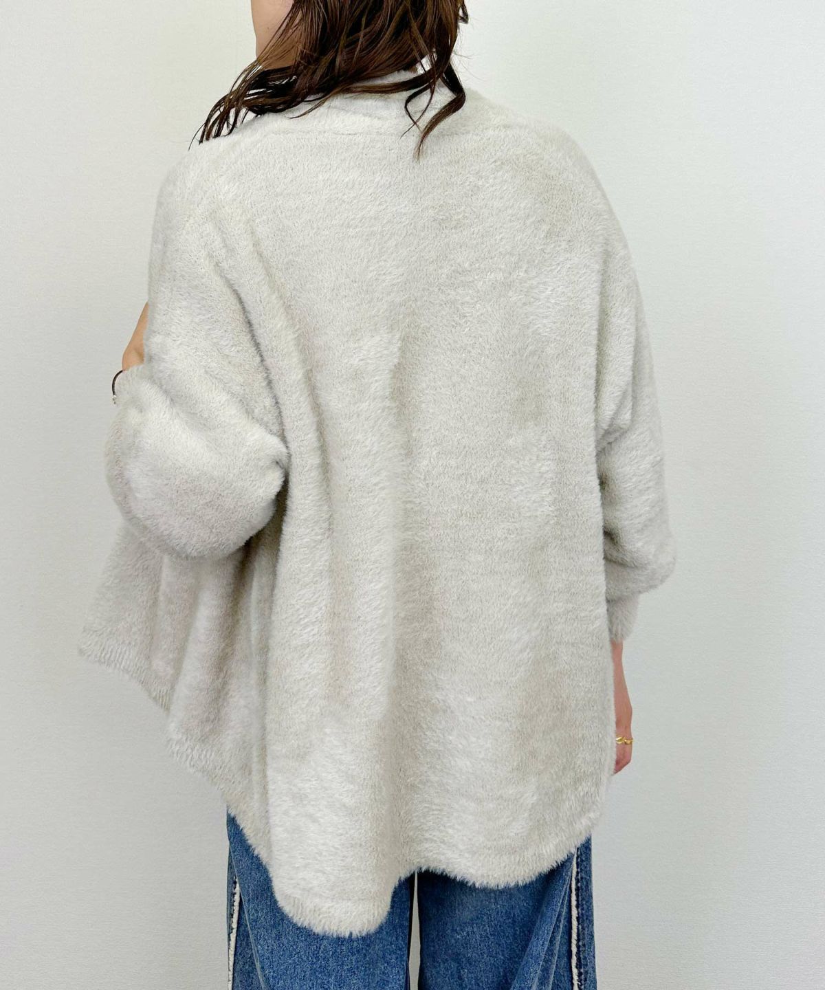 model：H164　着用サイズ：M　ライトグレー