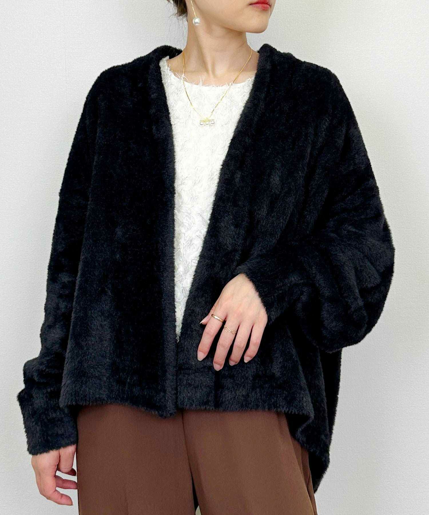 model：H164　着用サイズ：M　モカ