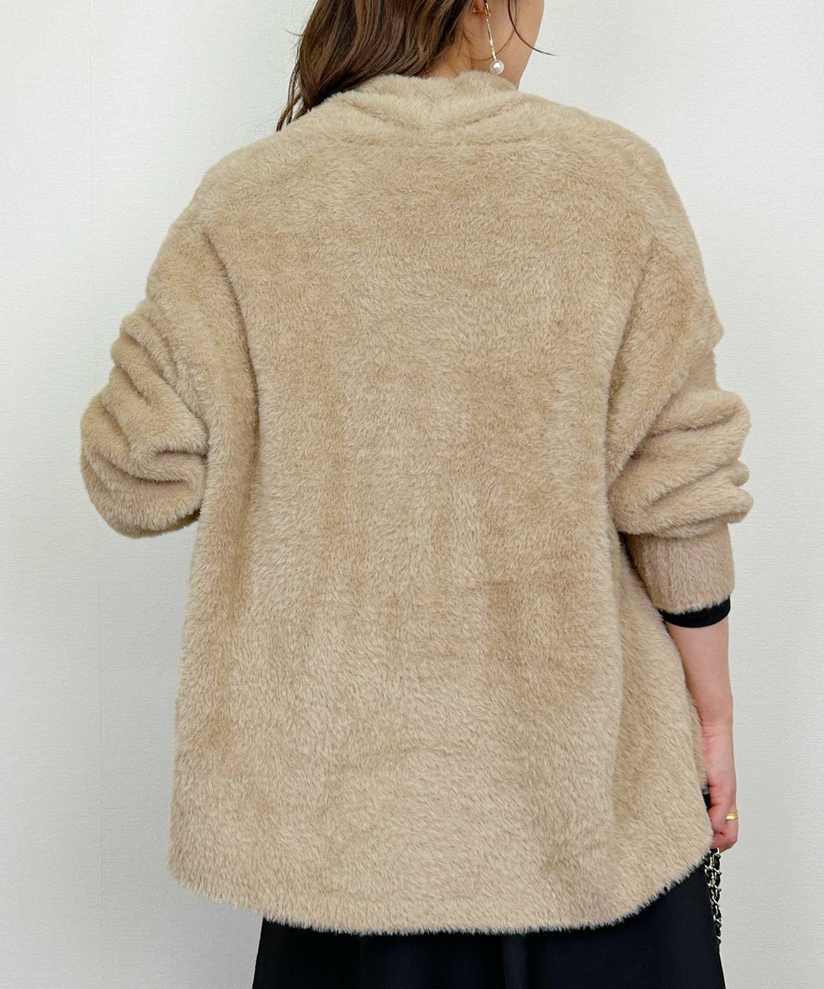 model：H164　着用サイズ：M　モカ