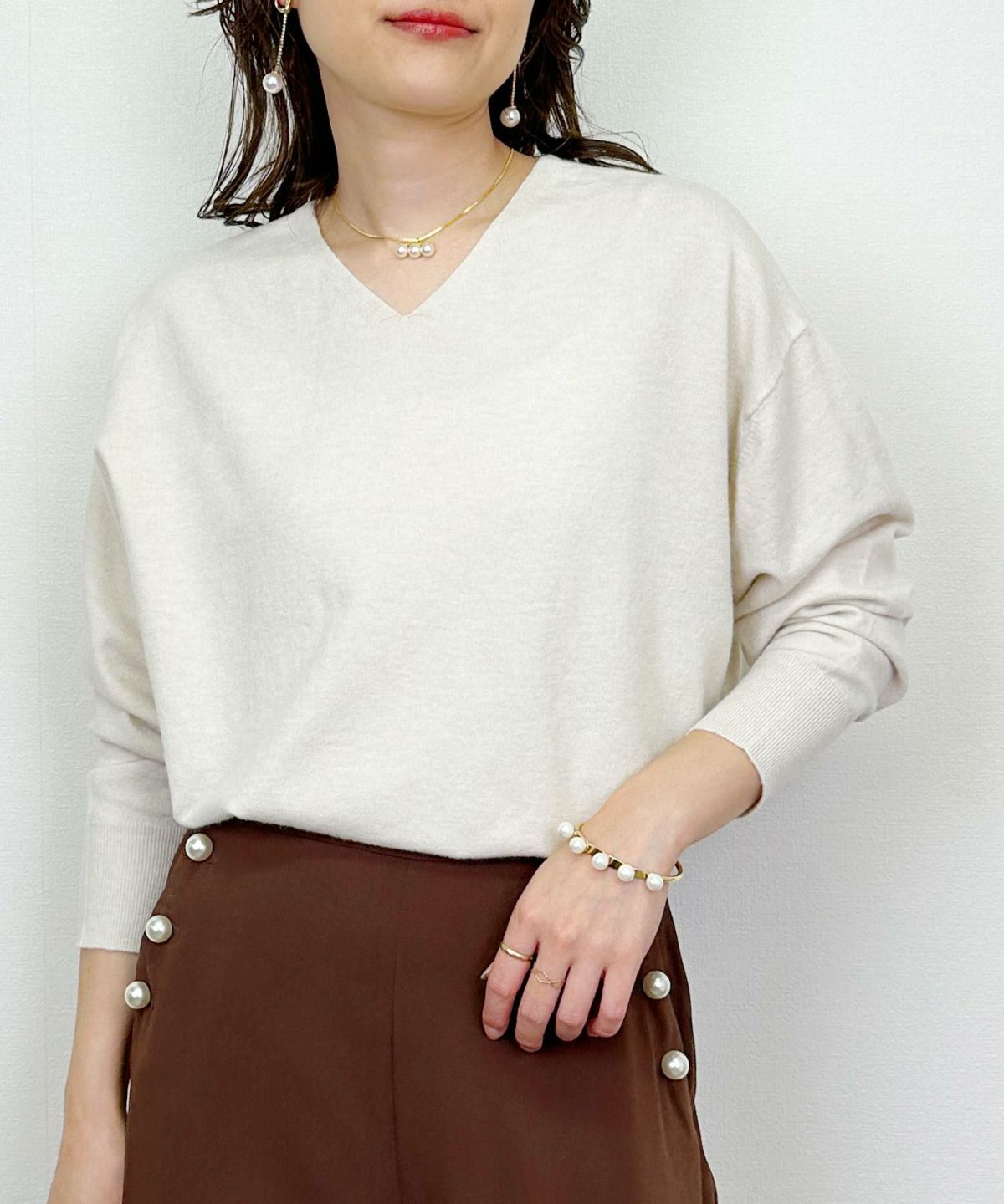 model：H164　着用サイズ：M　アイボリー