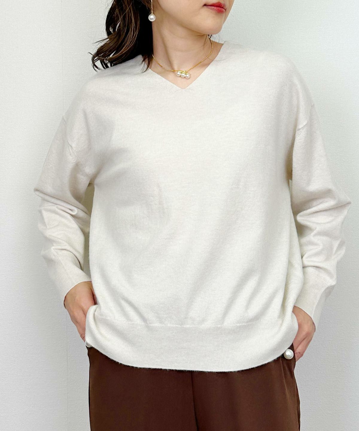 model：H164　着用サイズ：M　アイボリー