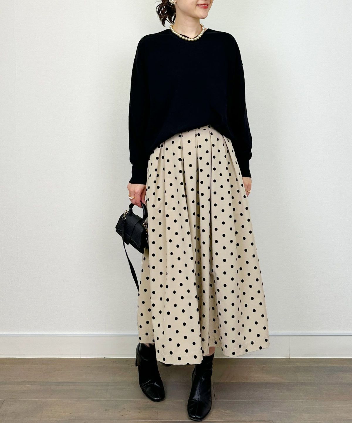 model：H164　着用サイズ：M　ブラック