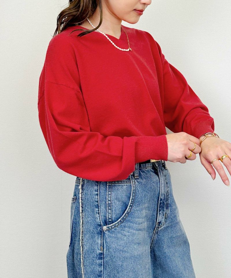 model：H164　着用サイズ：M　レッド