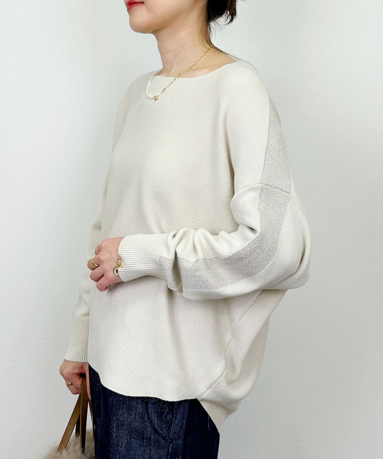 model：H164　着用サイズ：M　アイボリー