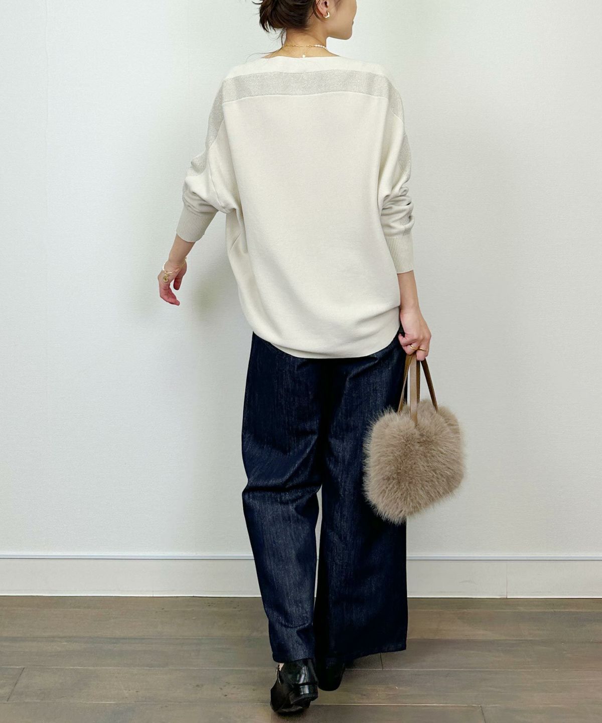 model：H164　着用サイズ：M　アイボリー