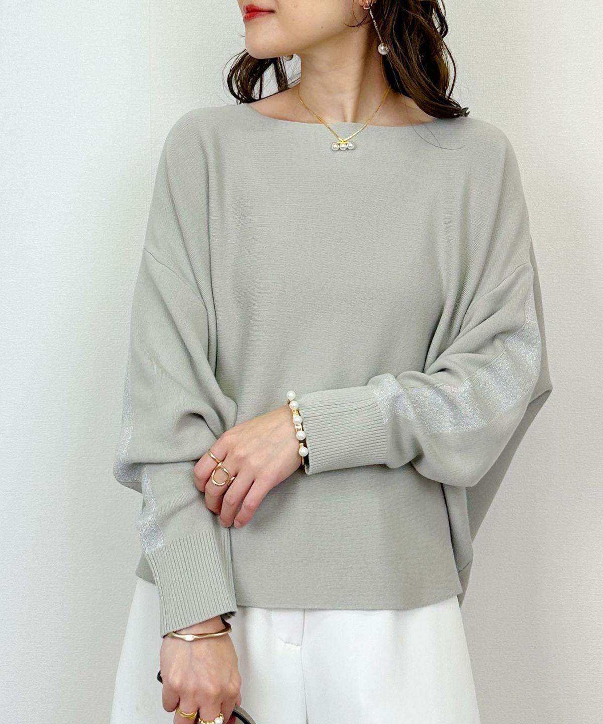 model：H164　着用サイズ：M　ライトグレー