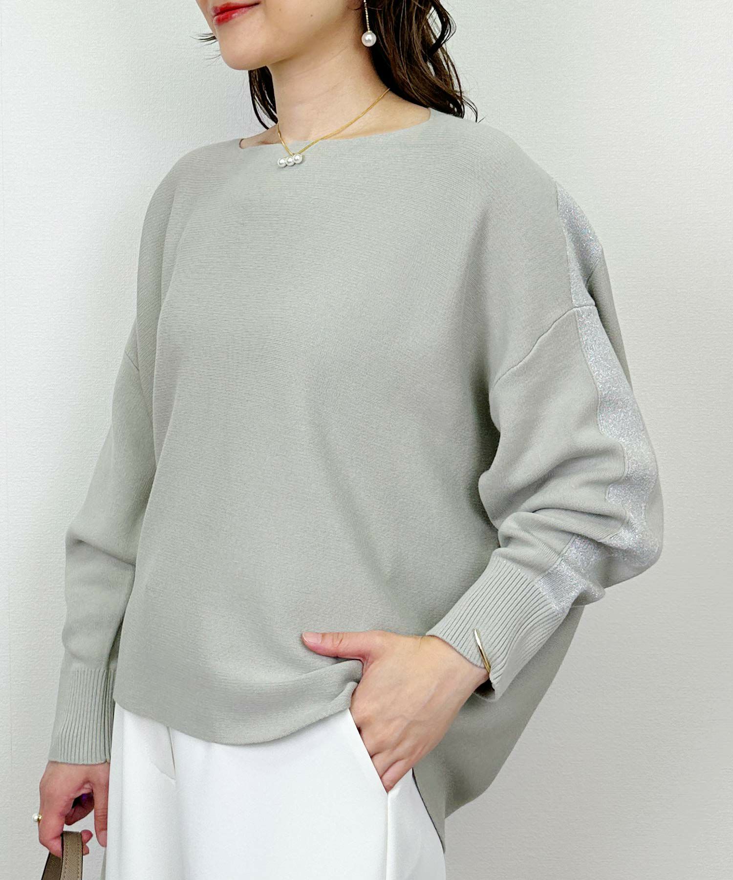 model：H164　着用サイズ：M　ライトグレー