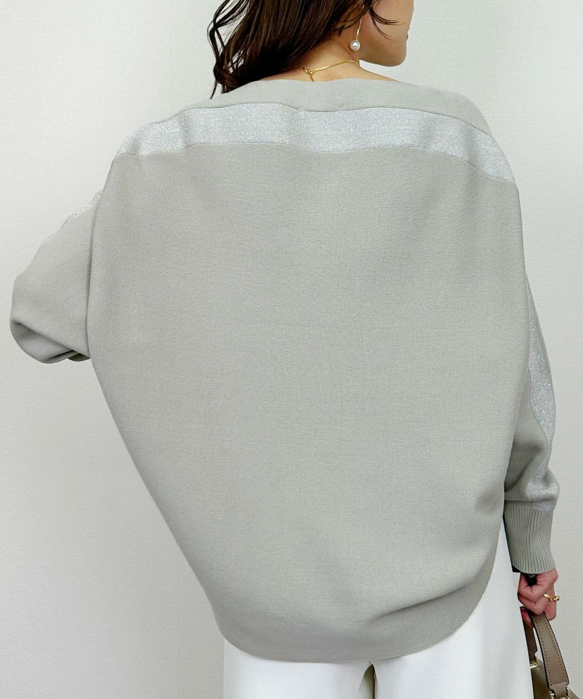 model：H164　着用サイズ：M　ライトグレー