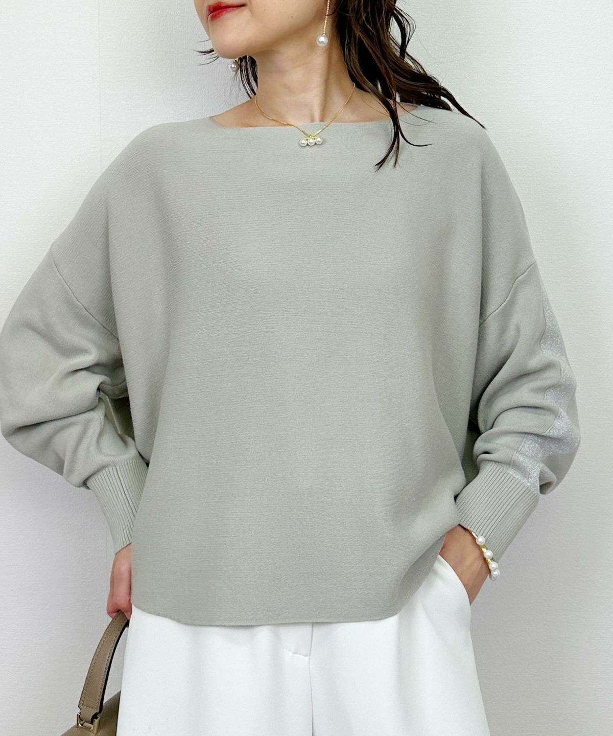 model：H164　着用サイズ：M　ライトグレー