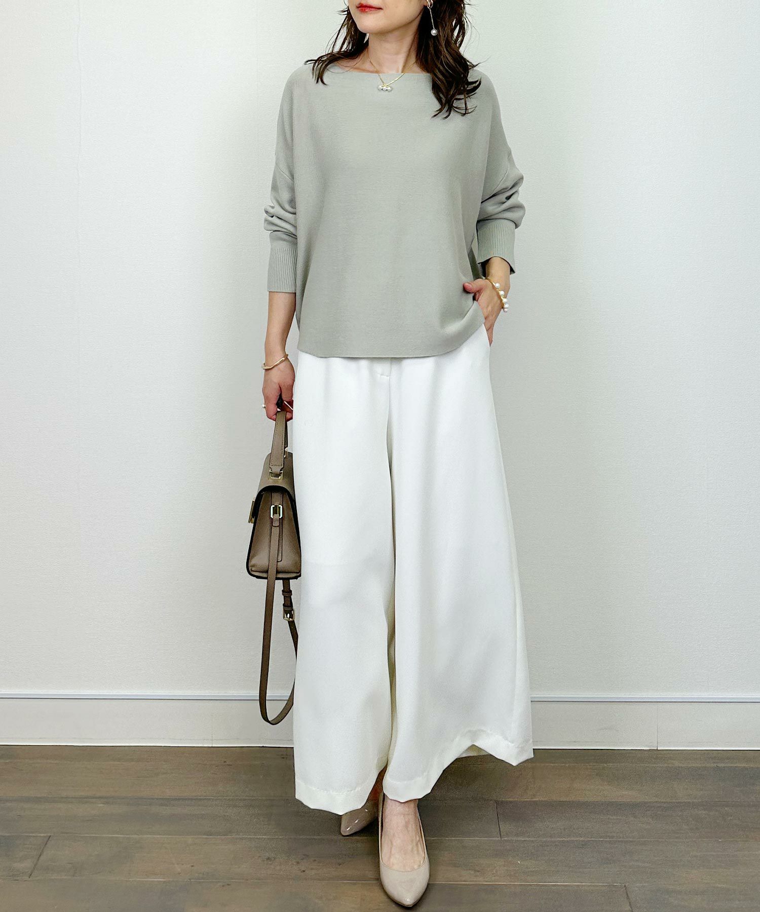 model：H164　着用サイズ：M　ライトグレー
