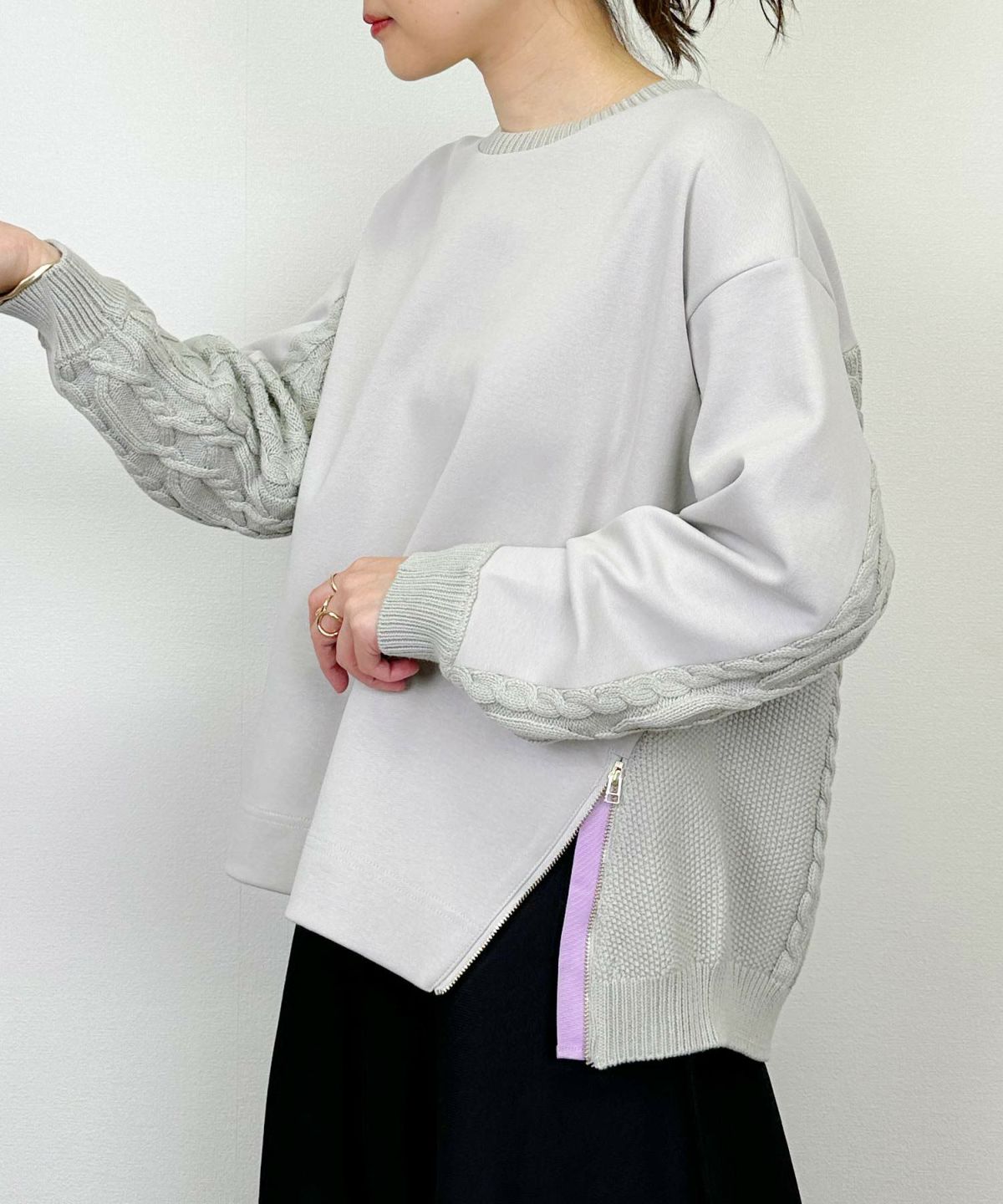 model：H164　着用サイズ：M　ライトグレー