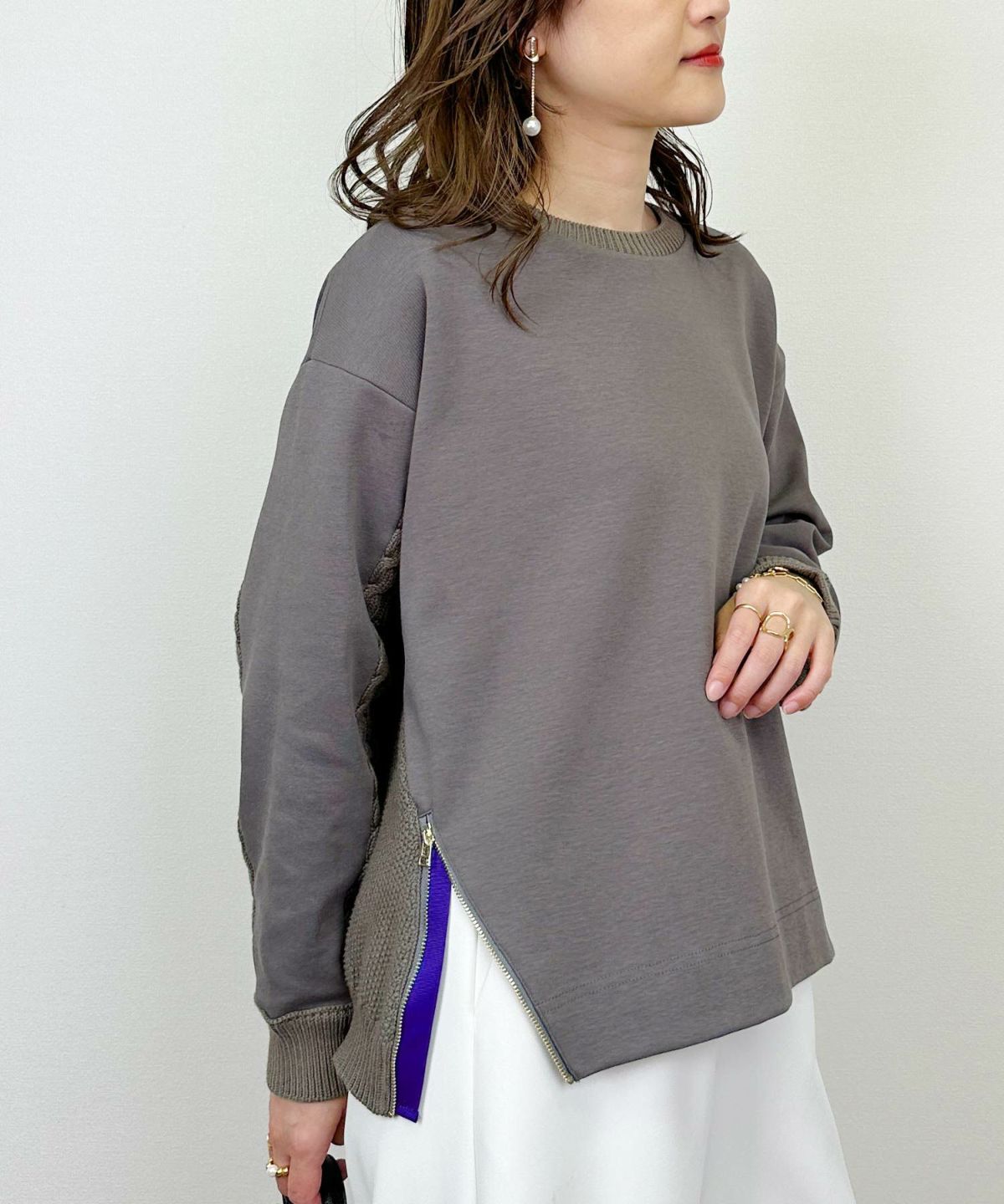 model：H164　着用サイズ：M　チャコールグレー