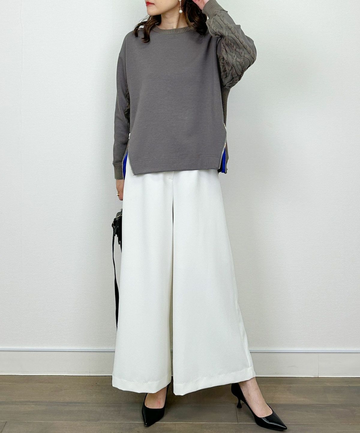 model：H164　着用サイズ：M　チャコールグレー