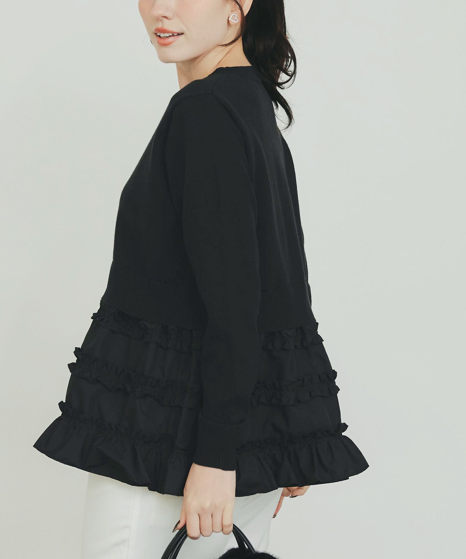 model：H155　着用サイズ：M　ブラック
