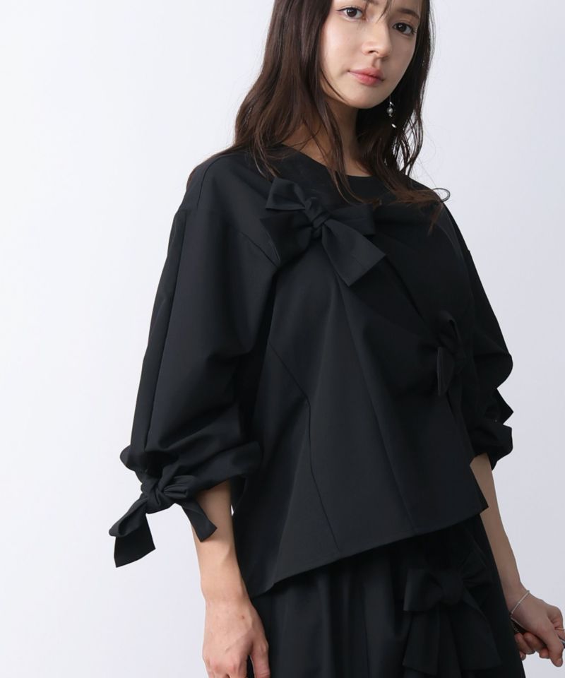 model：H160　着用サイズ：M　ブラック