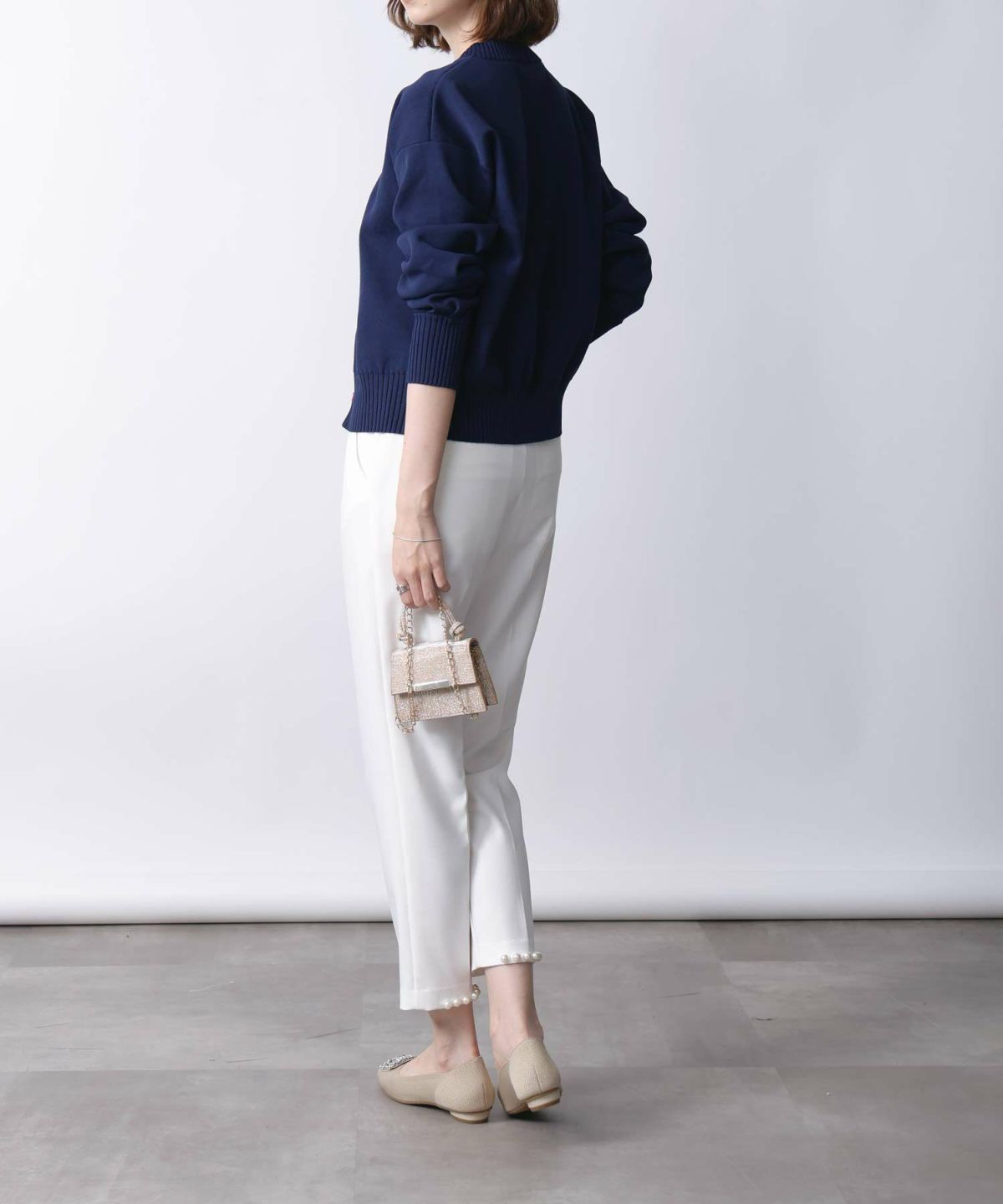 model：H171　着用サイズ：M　ネイビー