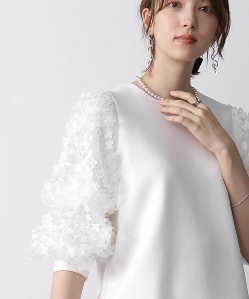 model：H171　着用サイズ：M　オフホワイト