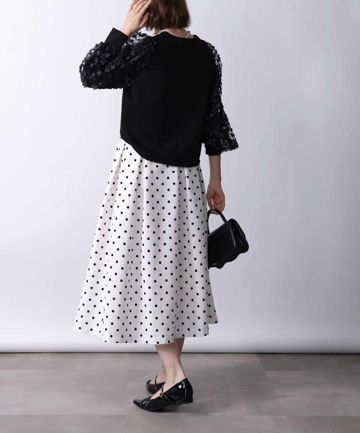 model：H171　着用サイズ：M ブラック